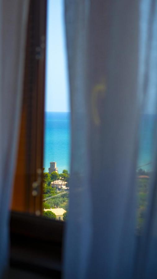 Casale Adriatico B&B Pineto Buitenkant foto